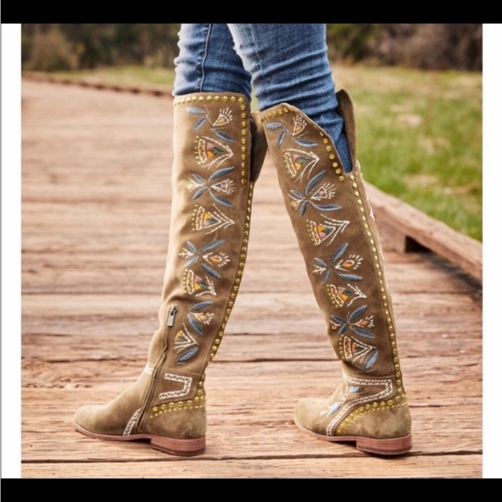 Beautiful OTK boots. Excellent used condition and only worn a few times.